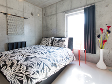 民泊の運営代行サービスなら、三立株式会社の運営するスイスイへ